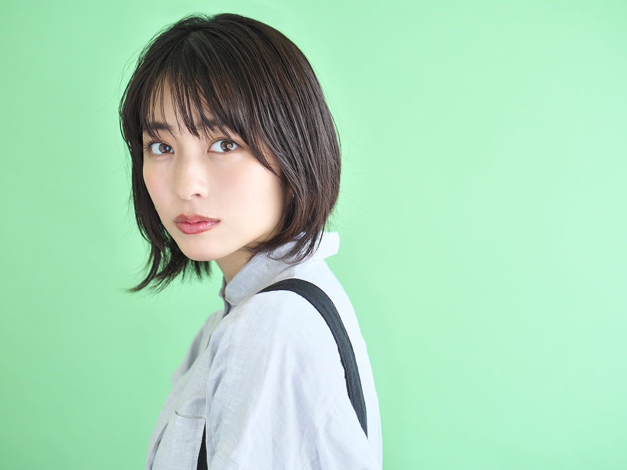 Pick Up Actress 小島梨里杏 Hustle Press Official Web Site