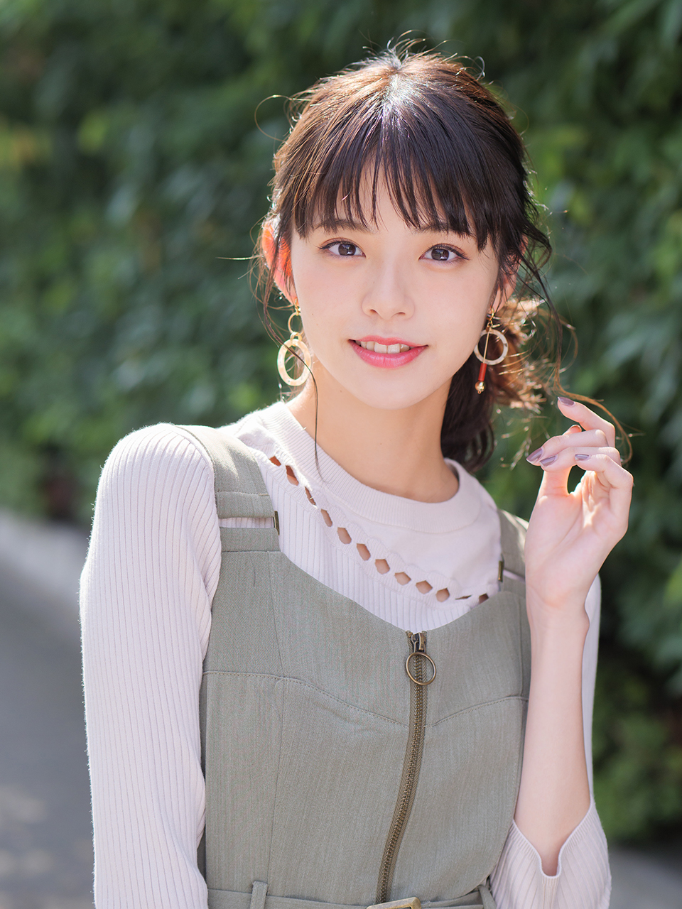 Fresh Actress 鈴木ゆうか Hustle Press Official Web Site