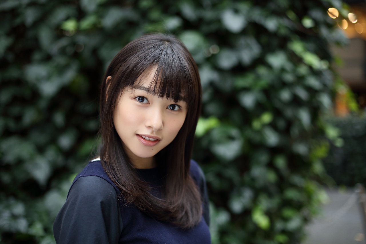 New Face Girl 桜井日奈子 Hustle Press Official Web Site
