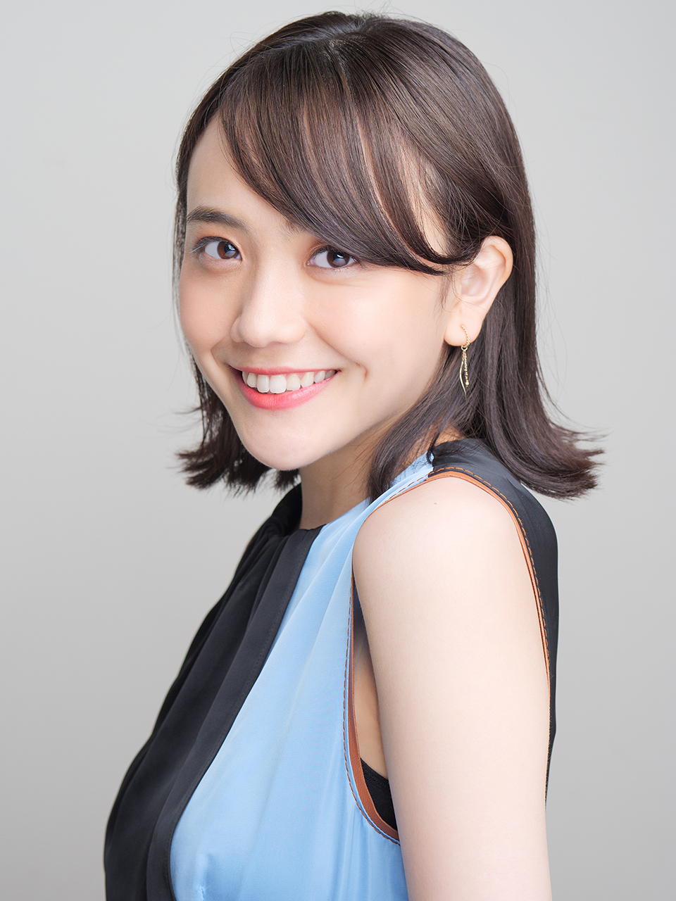 Pick Up Actress 松井愛莉 Hustle Press Official Web Site