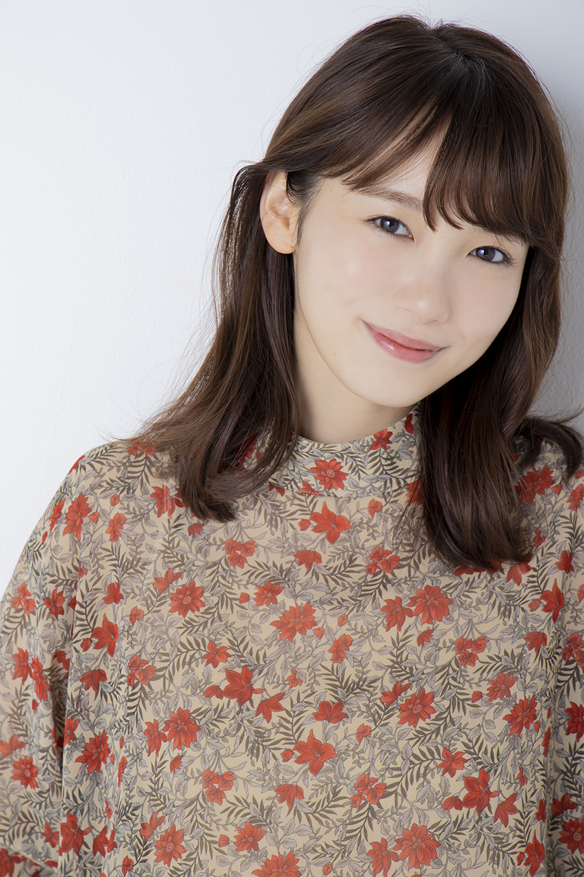 Pick Up Actress 飯豊まりえ Hustle Press Official Web Site