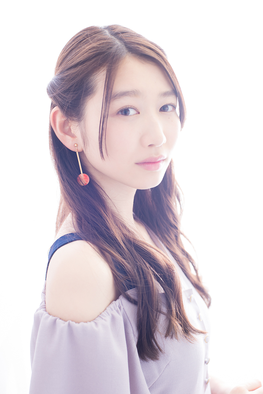 Pick Up Actress 岡本夏美 Hustle Press Official Web Site