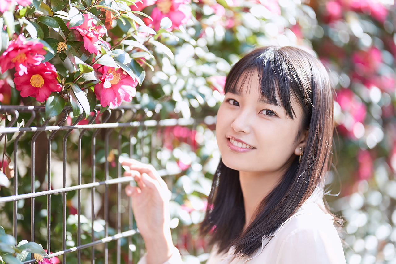 Pick Up Actress 三根梓 Hustle Press Official Web Site