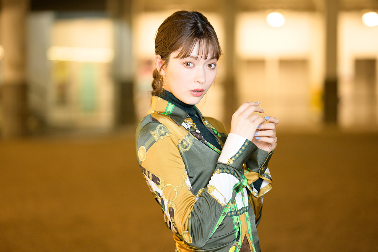 Pick Up Actress 八木アリサ Hustle Press Official Web Site