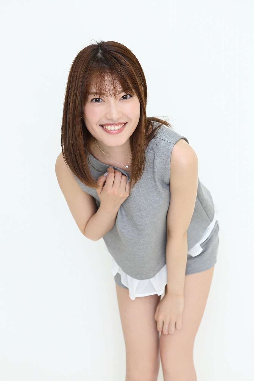 Pick Up Actress 中山絵梨奈 Hustle Press Official Web Site
