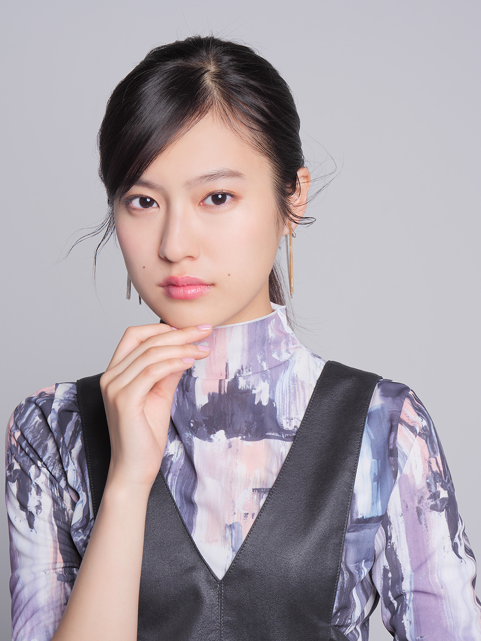 Pick Up Actress 恒松祐里 Hustle Press Official Web Site